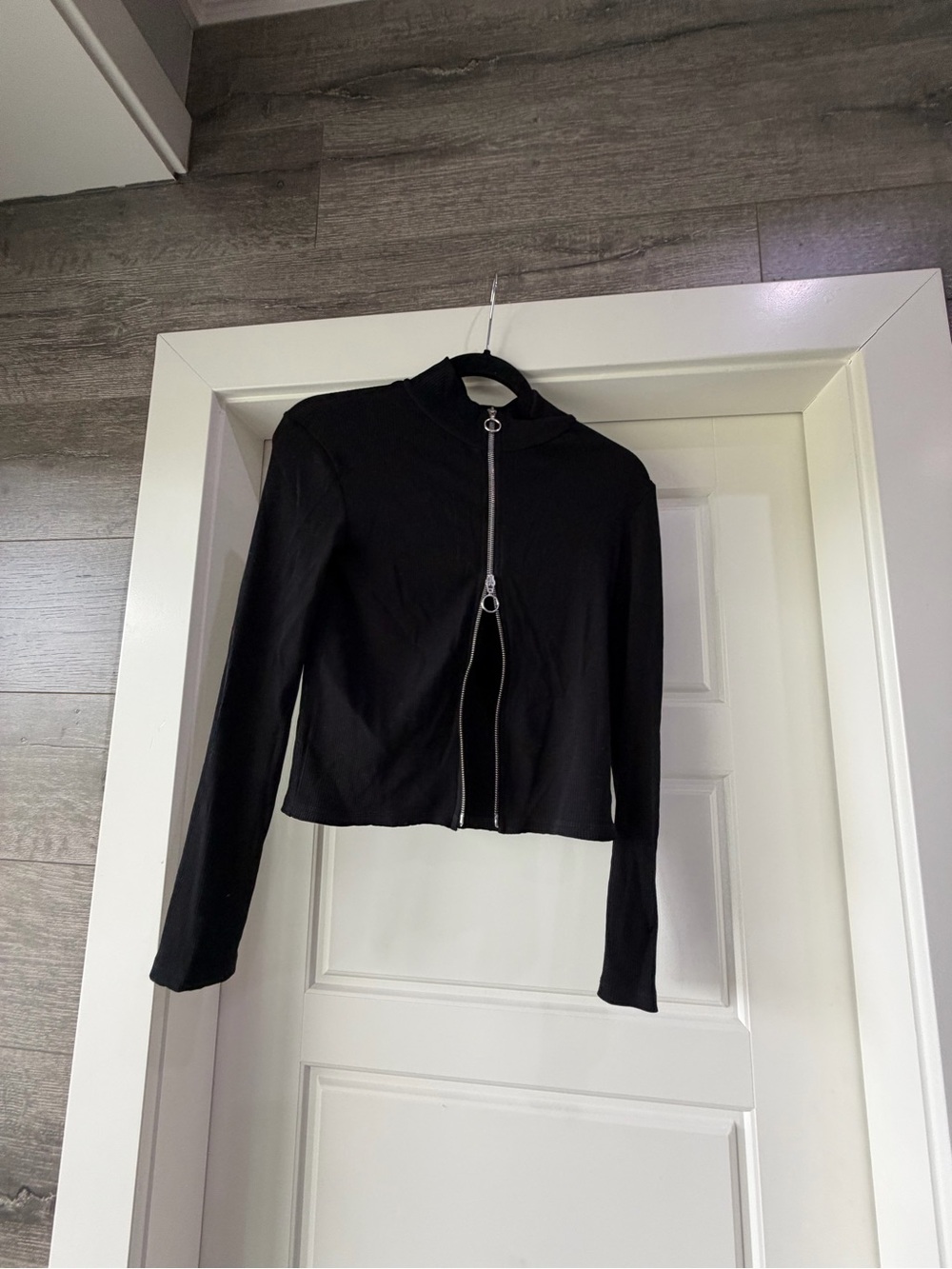 Zara Black Ribbed Zip-Up Crop Jacket - Picture 5 of 5